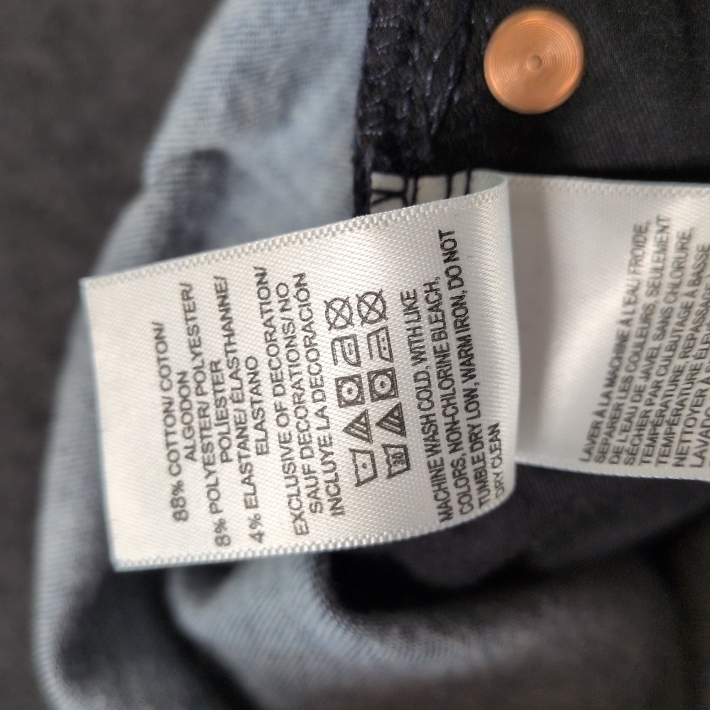 Lucky Brand high rise bootcut jeans - Picture 11 of 11